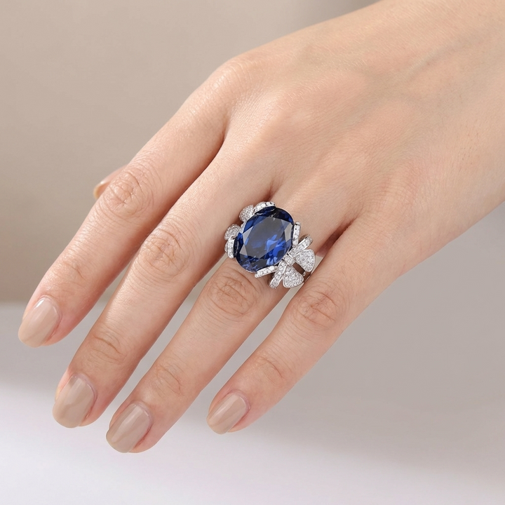 Adjustable Dark Elegance Ring
