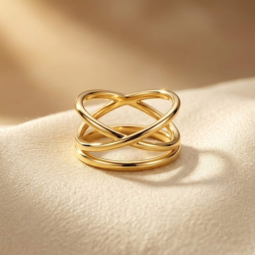 Chic Gold Twisted Ring
