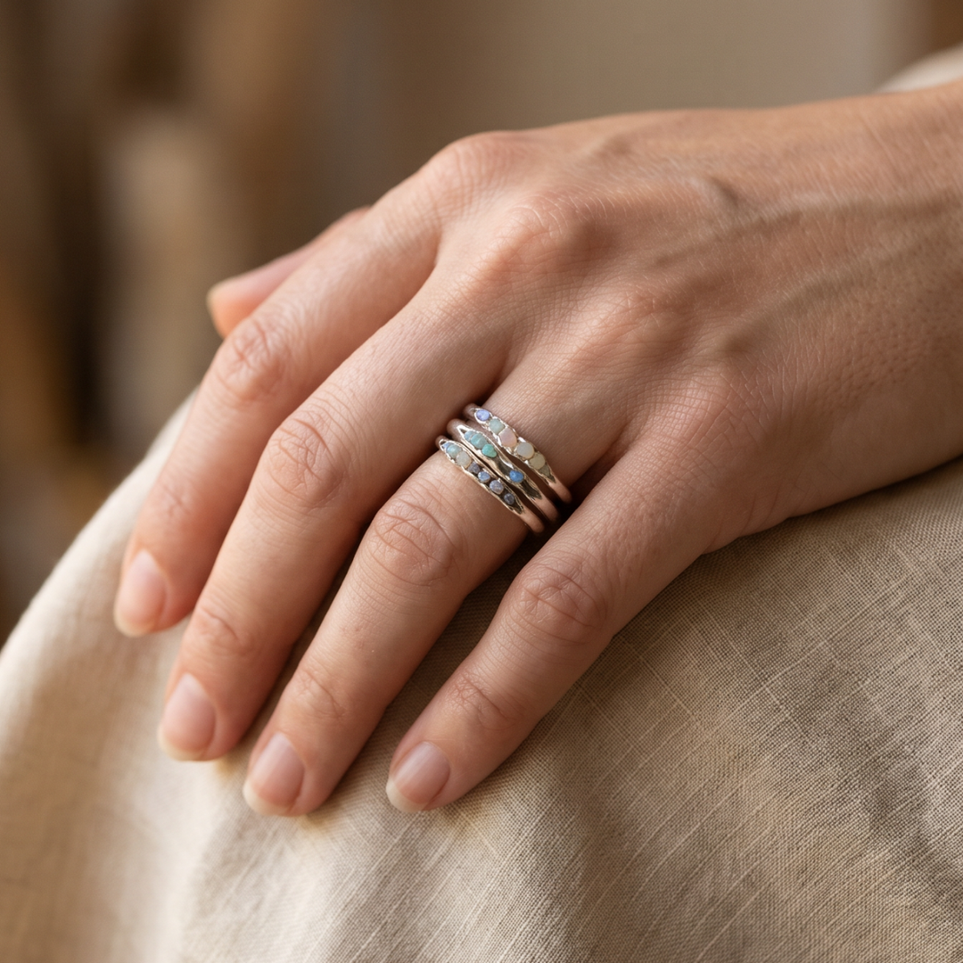 Vintage Silver Ring Featuring Layered Blue Gemstones