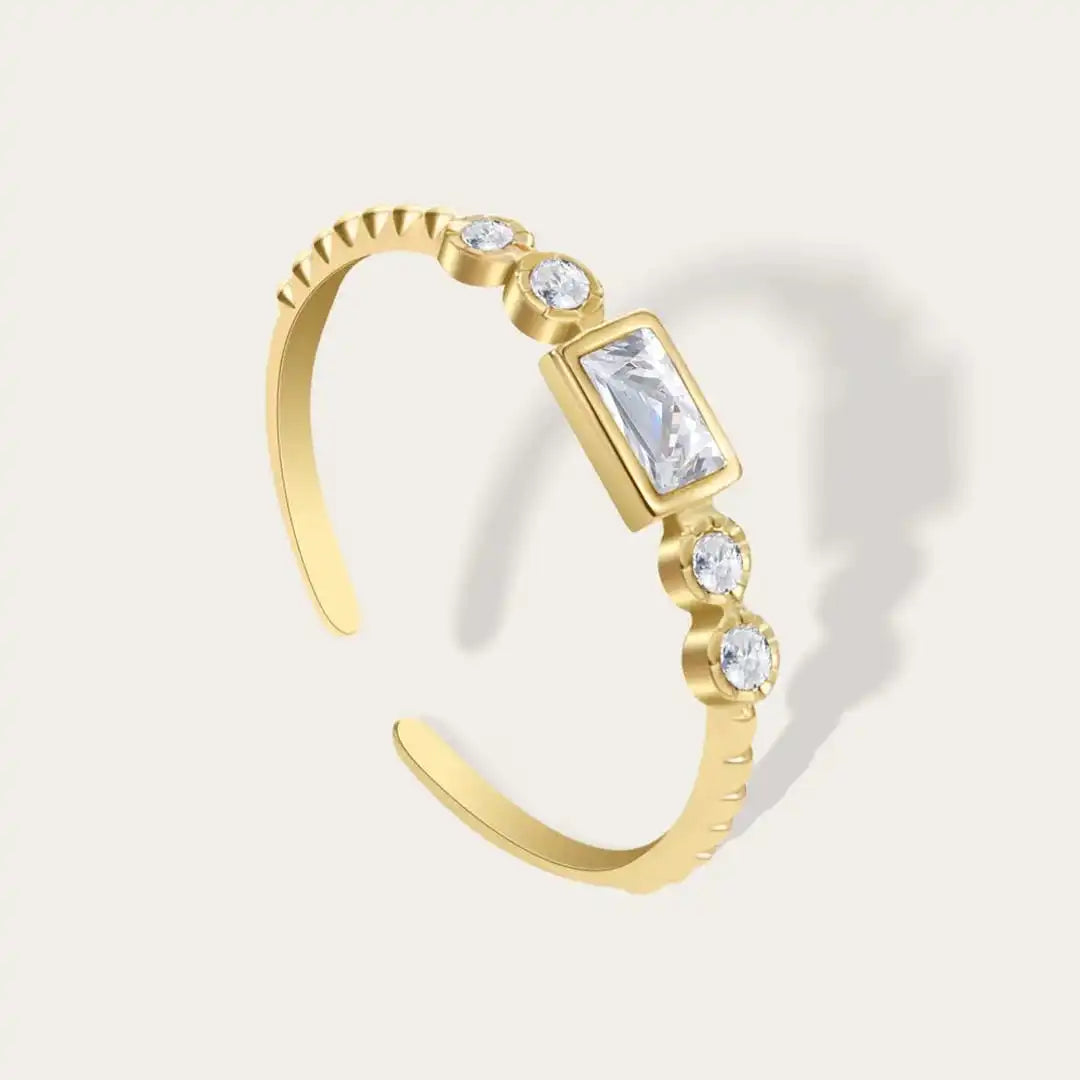 Baguette Station Adjustable Ring
