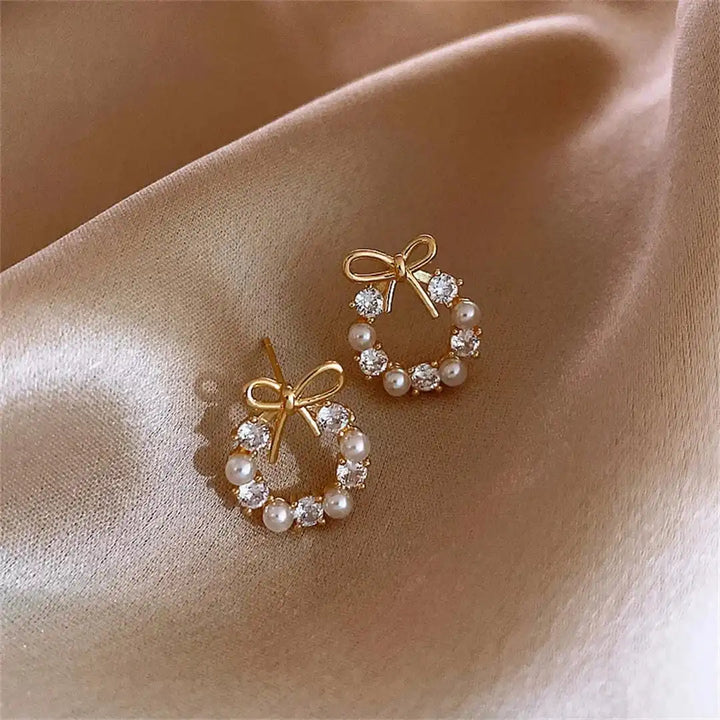 Bow Pearl Round Stud Earrings