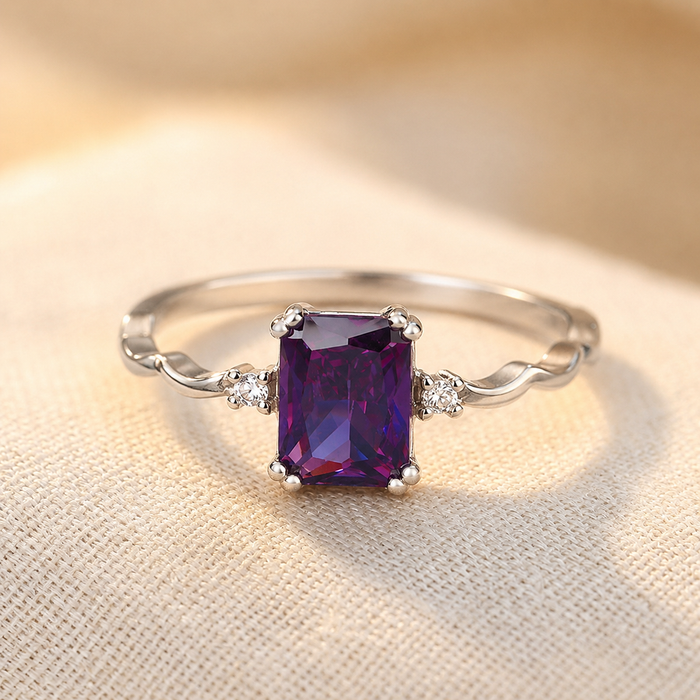 Silver Amethyst Emerald-Shaped Ring