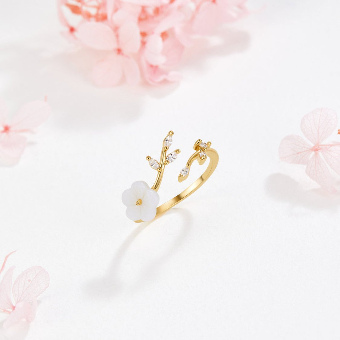 Floral Leaf Design Gold Open Ring